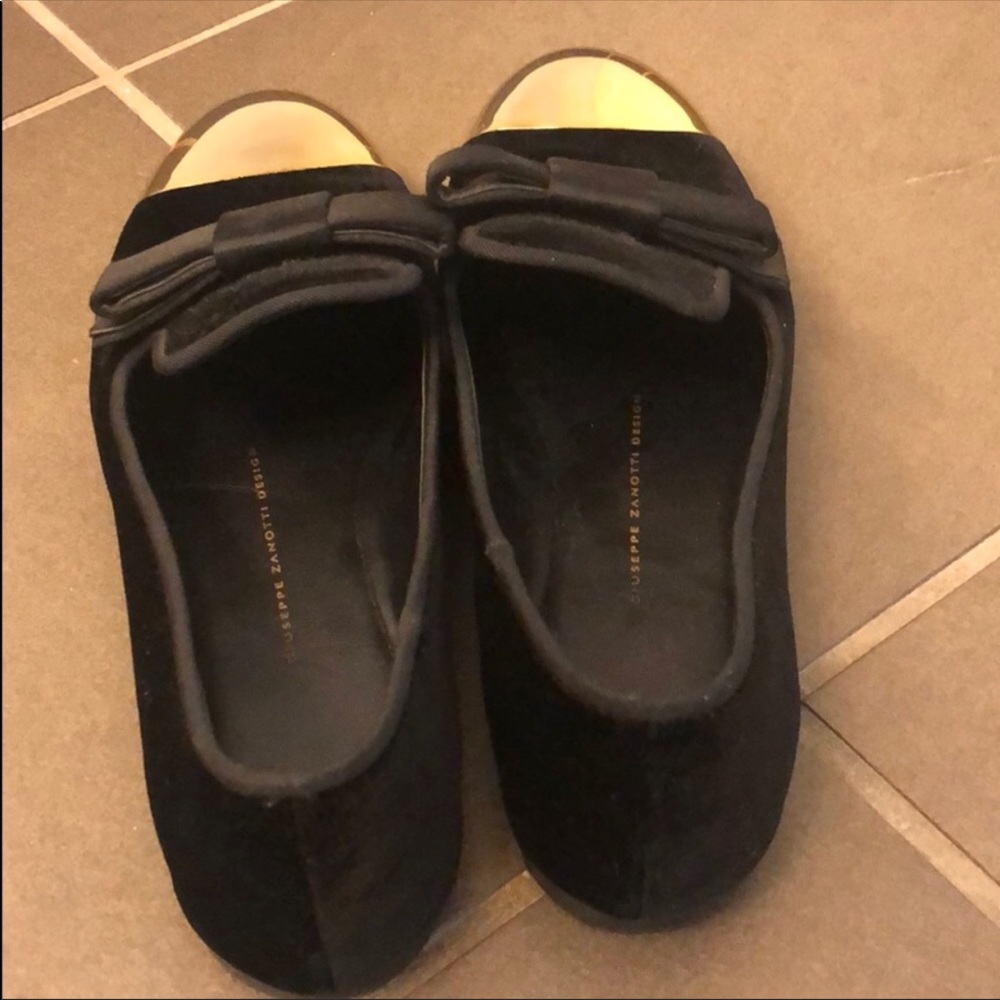 Giuseppe Zanotti Black Velvet Flats - Picture 5 of 6